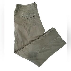 Kuhl Sage Green Cropped Pants